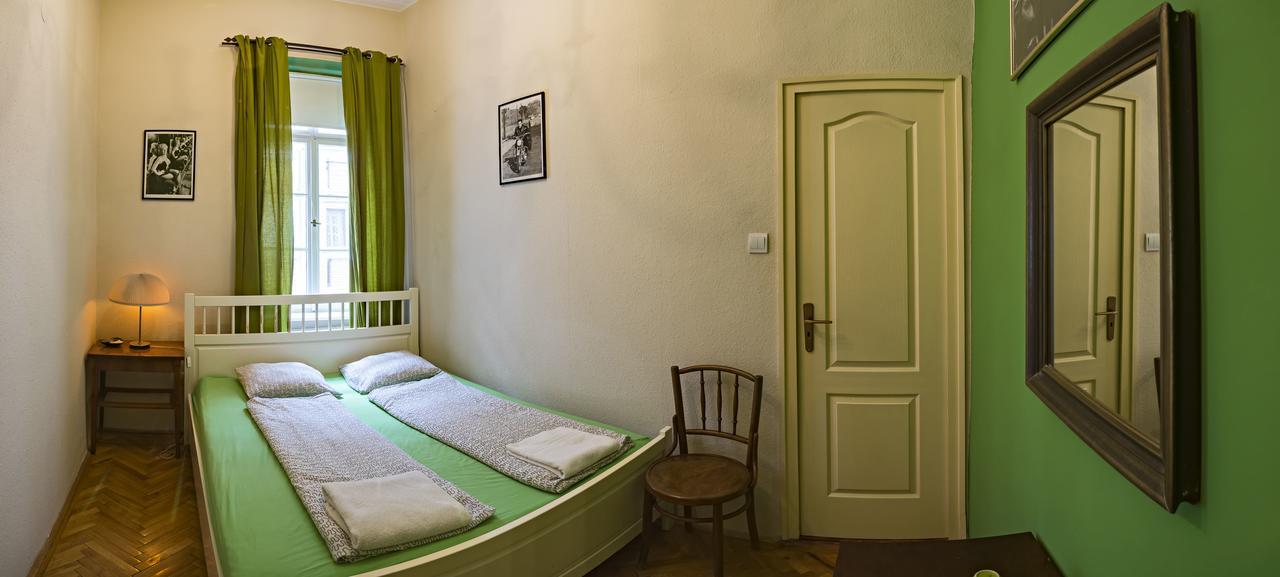 Santico Art Hotel And Hostel Budapest Exterior foto