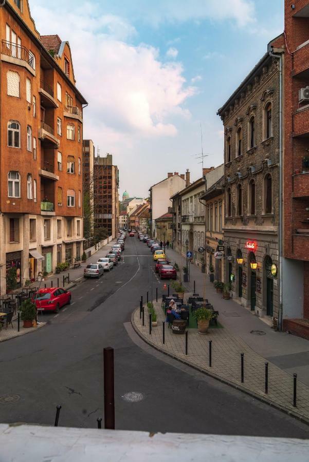 Santico Art Hotel And Hostel Budapest Exterior foto